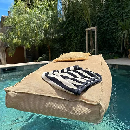 Bed and breakfast Le Numéro 10 Bernis