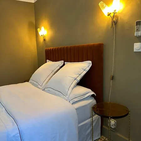 Le Numero 10 3* Bernis