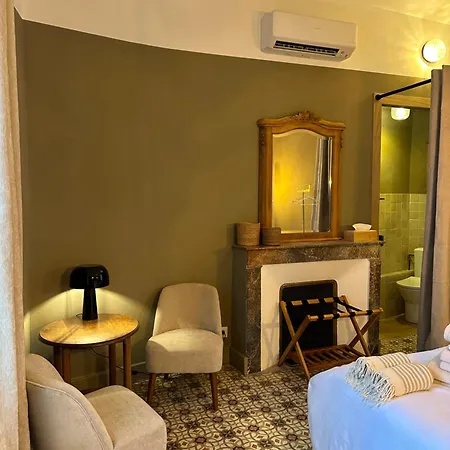 Le Numéro 10 Bernis